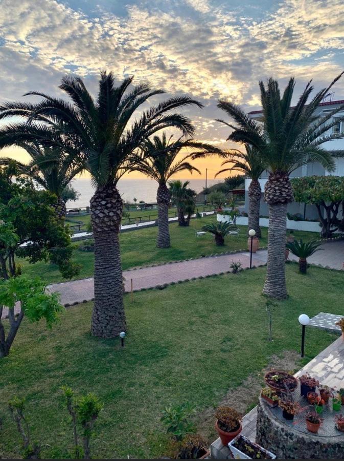 Hotel Rita *